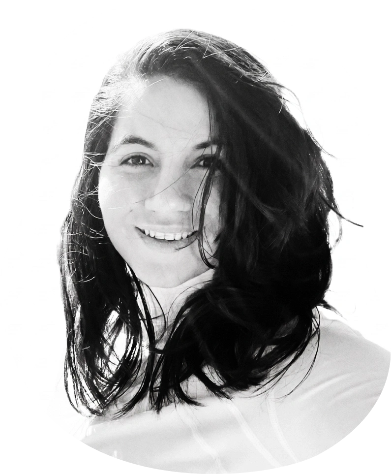 Yolanda Santa Cruz's image